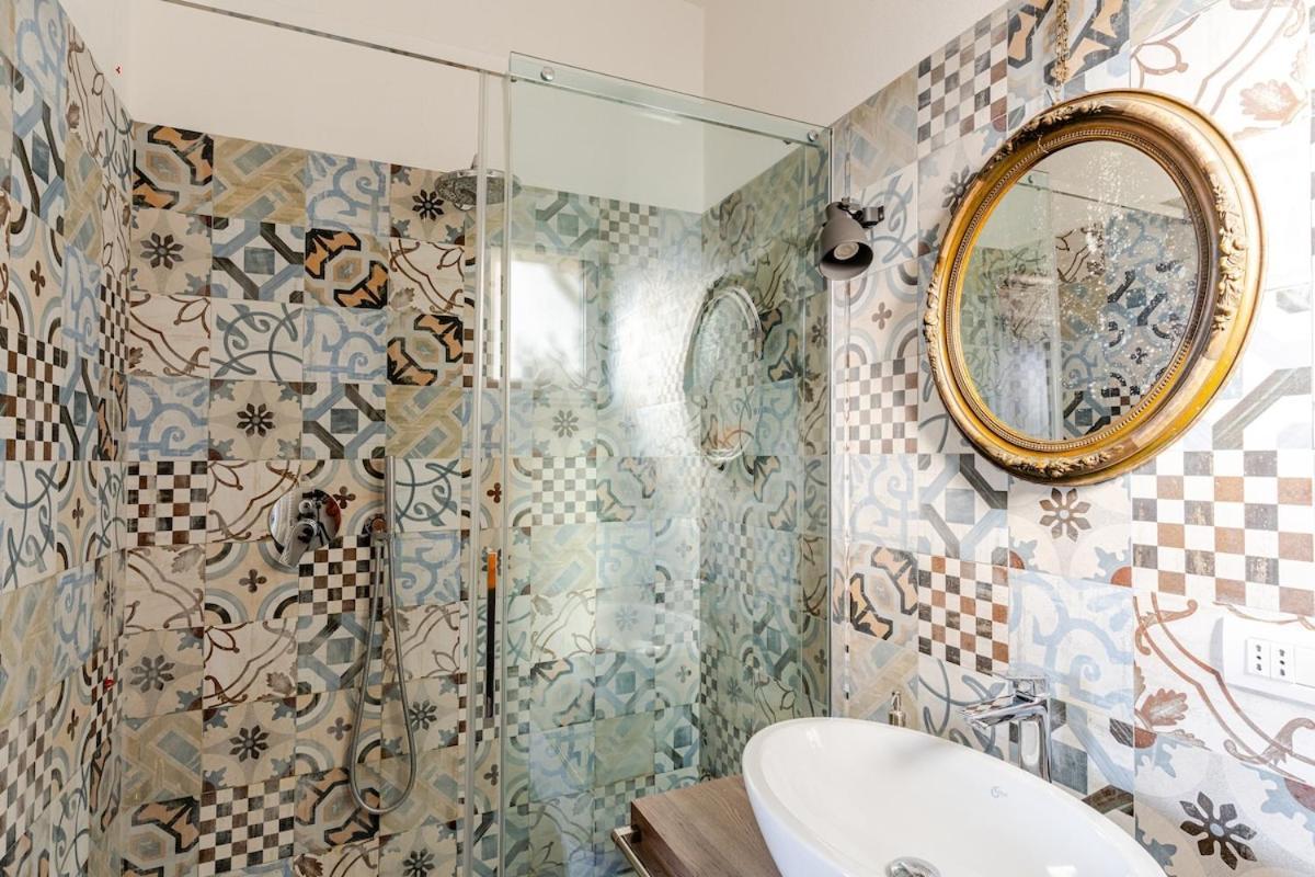 Sea View Apartment With Private Garden Camogli Bagian luar foto