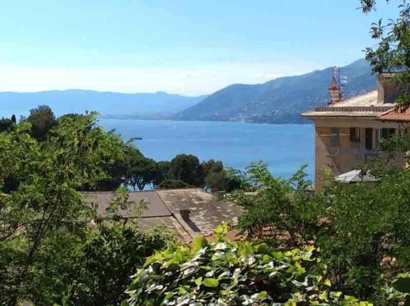 Sea View Apartment With Private Garden Camogli Bagian luar foto