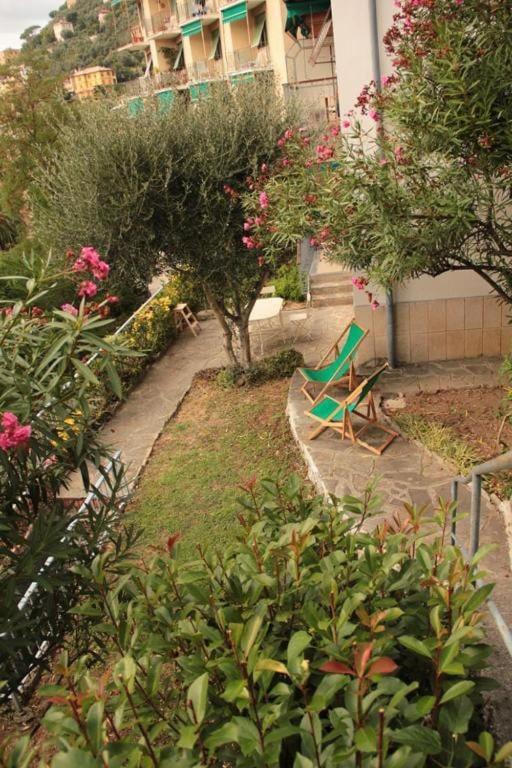 Sea View Apartment With Private Garden Camogli Bagian luar foto